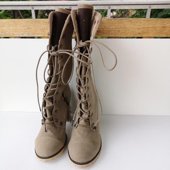 Stylenanda (Korea) suede boots in tan - Picture 3 of 11